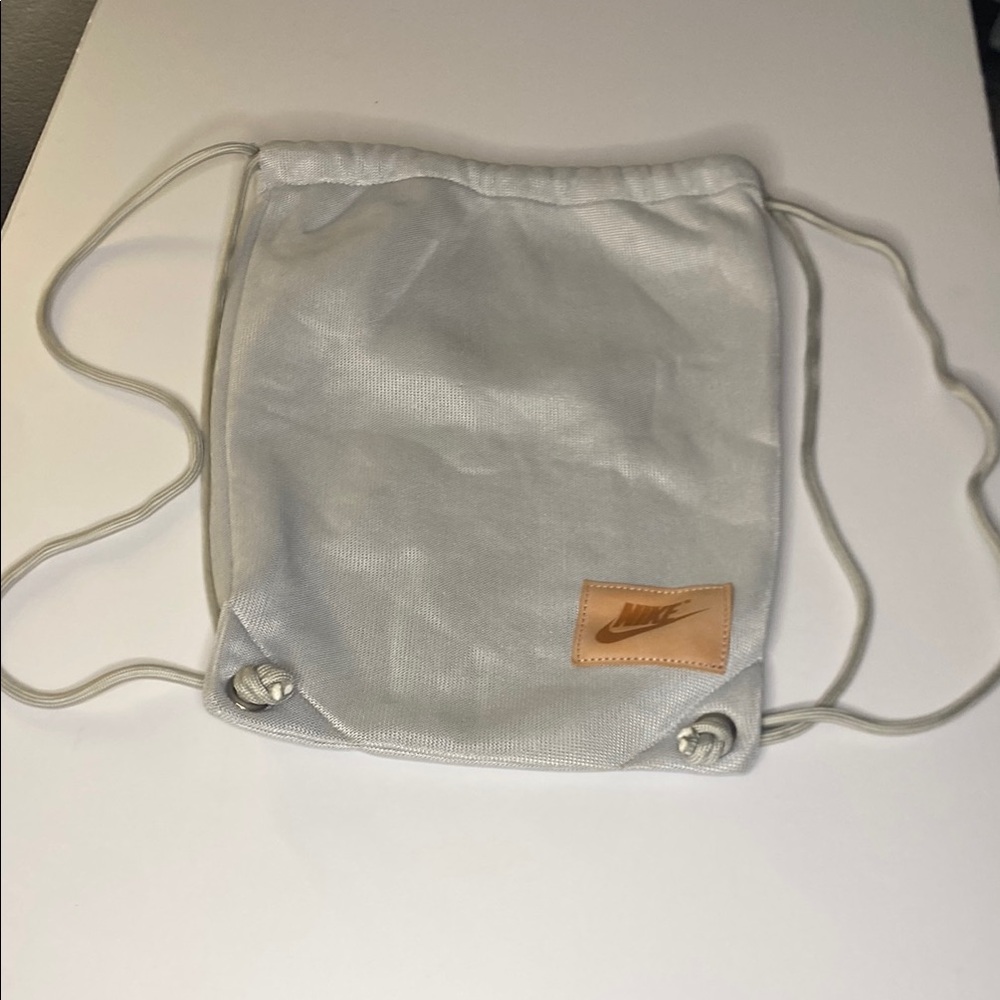 Nike Light Gray Drawstring Backpack with Leather Logo